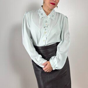 Vintage 90's Embroidered Mint Green Shirt - Size M/L